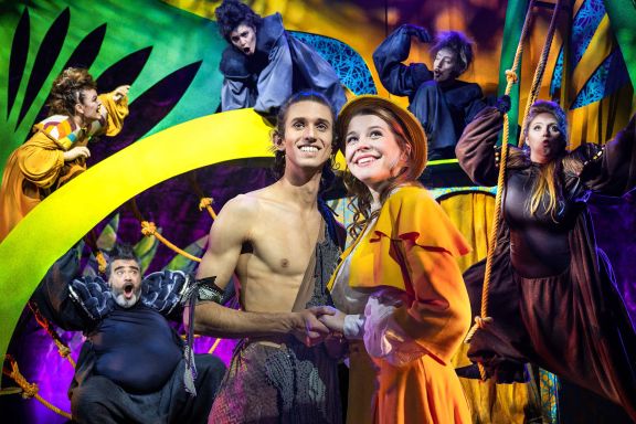Tarzan - das Musical_Pressebild 01_quer.jpg Tarzan - das Musical_Pressebild 01_quer.jpg