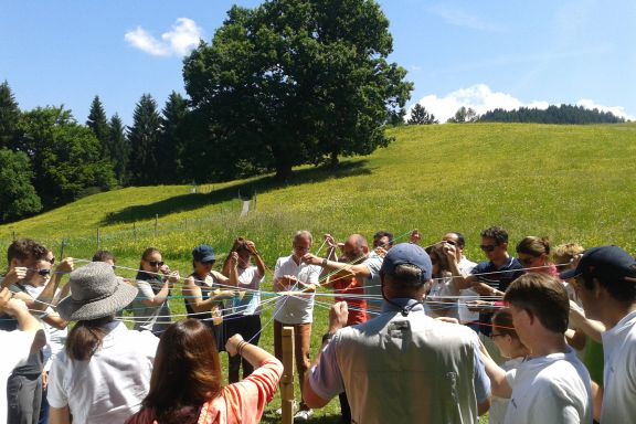 Team-Aktiv Teambuilding Team-Aktiv Teambuilding