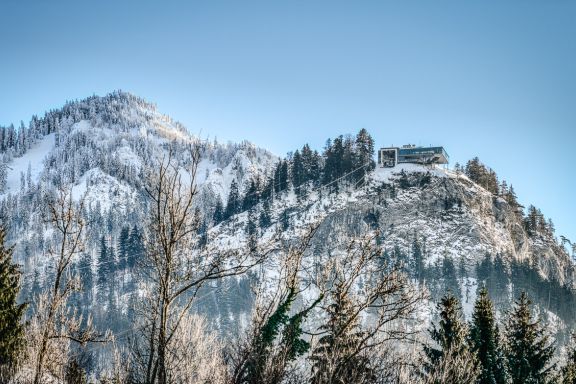 Blick auf Karren Bergstation im Winter Blick auf Karren Bergstation im Winter