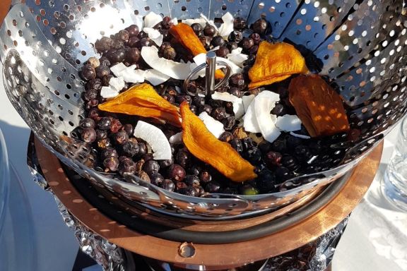 Braukessel mit Zutaten, Gin Workshop eventaktiv