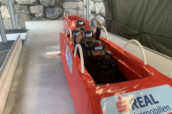 Teamevent Vutschko-Bob im Eiskanal Bludenz Teamevent Vutschko-Bob im Eiskanal Bludenz