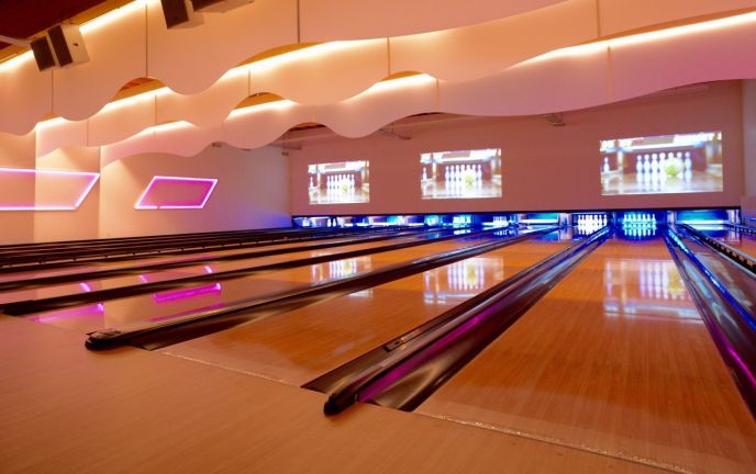 Bowlingbahn Funworld, Hard Bowlingbahn Funworld, Hard