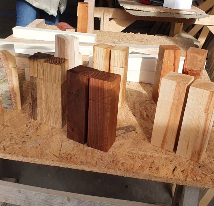Rahmenprogramm für Seminare, Pfeffermühlen aus Holz